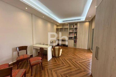 Снять в аренду виллу в Аль-Тваре, Дубай: 4 спальни, 465м², № 21199 - фото 15