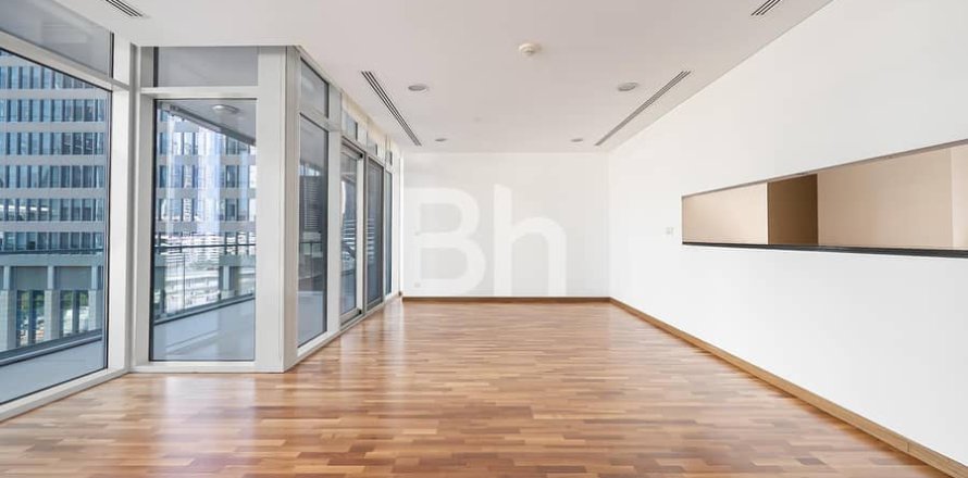 Apartamento en DIFC, Dubai, 3 dormitorios, 246 m², № 21219