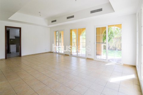 Villa in Arabian Ranches, Dubai 3 bedrooms, 273 sq.m. № 43876 - photo 3