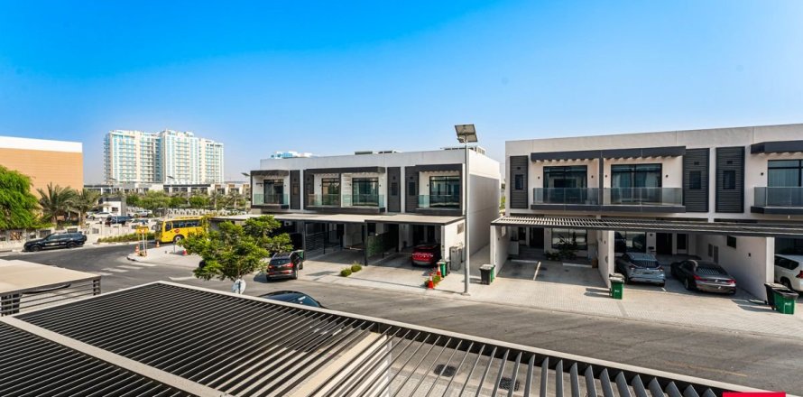 Вилла в Al Furjan, Дубай, 4 спальни, 177.4м², № 41405