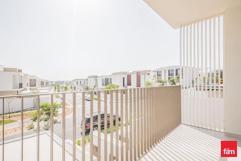 Villa in Al Furjan, Dubai 4 bedrooms, 419.6 sq.m. № 41406 - photo 4