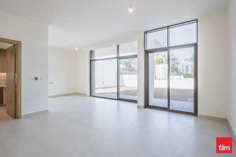 Villa in Al Furjan, Dubai 4 bedrooms, 419.6 sq.m. № 41406 - photo 23