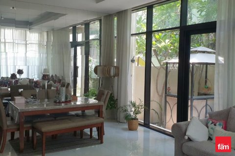 Townhouse in Dubai 3 bedrooms, 271.2 sq.m. № 41404 - photo 5