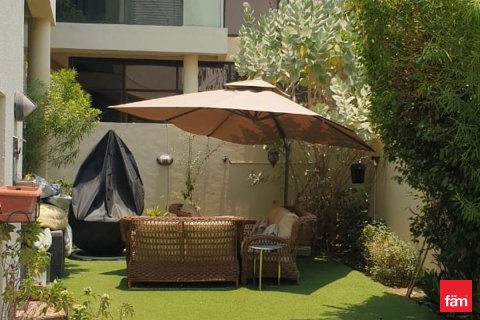 Townhouse in Dubai 3 bedrooms, 271.2 sq.m. № 41404 - photo 2