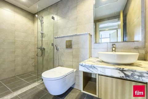 Apartment in Business Bay, Dubai 2 bedrooms, 83.4 sq.m. № 9892 - photo 11