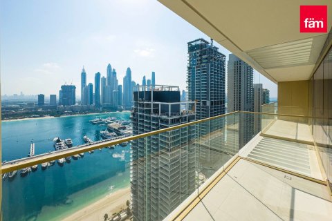 Apartment in Dubai Harbour, Dubai 2 bedrooms, 122.8 sq.m. № 9890 - photo 1