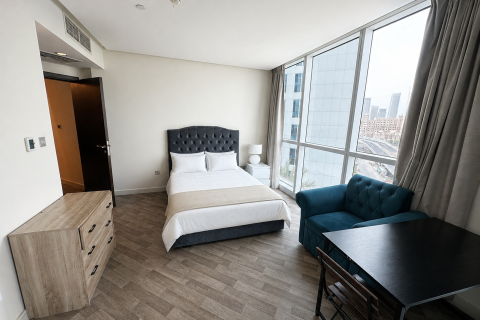 Apartment in Dubai 3 bedrooms, 201 sq.m. № 139667 - photo 5