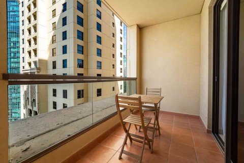 Apartment in Dubai Marina, Dubai 2 bedrooms, 118 sq.m. № 139671 - photo 18