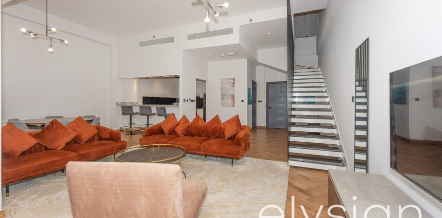 Villa en Dubai Marina, Dubai, 2 dormitorios, 329 m², № 37943