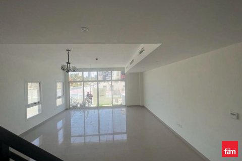 Adosado en Dubai, 4 dormitorios, 306.6 m², № 41087 - foto 1
