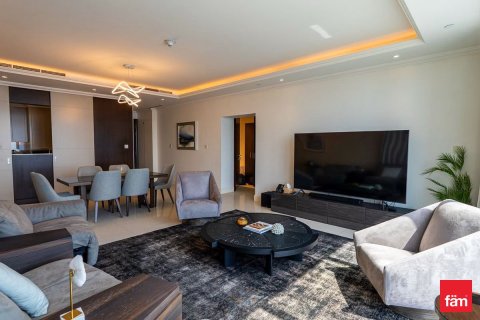 Apartment in Downtown Dubai (Downtown Burj Dubai), Dubai 3 bedrooms, 202.7 sq.m. № 49912 - photo 6