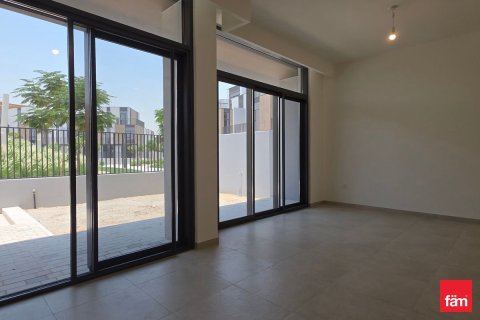 Townhouse in Dubai 3 bedrooms, 174.6 sq.m. № 49915 - photo 2