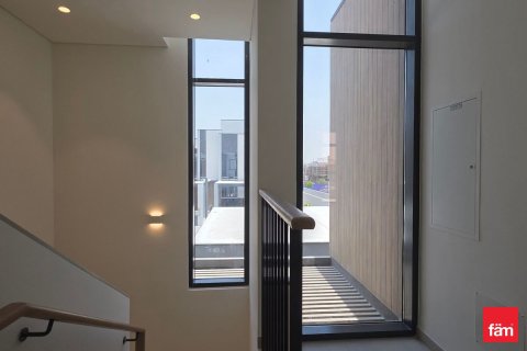 Townhouse in Dubai 3 bedrooms, 174.6 sq.m. № 49915 - photo 17