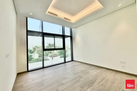 Villa in Dubai 6 bedrooms, 900 sq.m. № 49910 - photo 13
