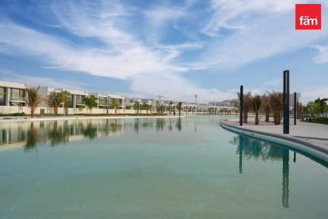 Villa in Dubai 6 bedrooms, 900 sq.m. № 49910 - photo 28