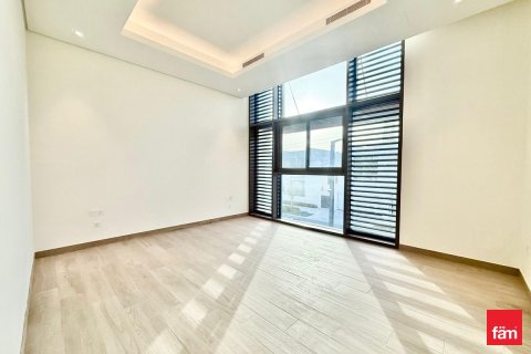 Villa in Dubai 6 bedrooms, 900 sq.m. № 49910 - photo 9
