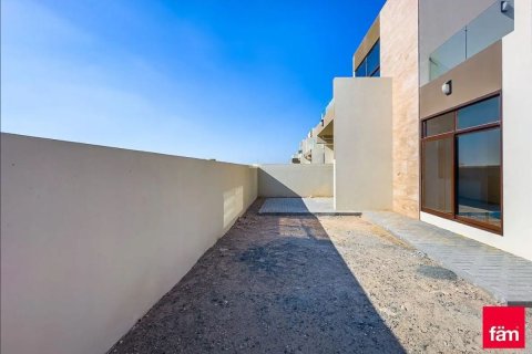 Townhouse in Dubai 4 bedrooms, 388.6 sq.m. № 49906 - photo 15