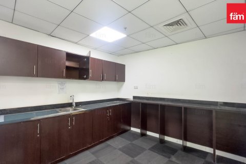 Oficina en Business Bay, Dubai, 371.6 m², № 49905 - foto 10