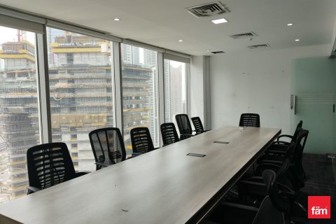 Office in Business Bay, Dubai 371.6 sq.m. № 49905 - photo 8