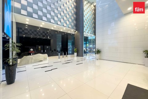 Oficina en Business Bay, Dubai, 371.6 m², № 49905 - foto 2