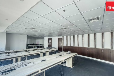 Oficina en Business Bay, Dubai, 371.6 m², № 49905 - foto 9