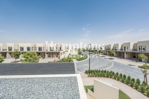 Townhouse in Dubai South (Dubai World Central), Dubai 4 bedrooms, 256.41228000 sq.m. № 90167 - photo 24