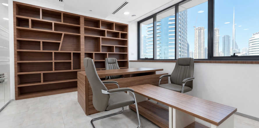 Квартира в Дубае, студия, 77м², № 90168