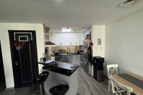 Apartamento en Discovery Gardens, Dubai, 1 dormitorio, 90 m², № 50454 - foto 13