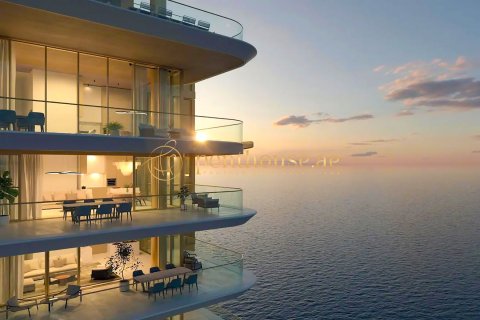 Penthouse in Palm Jumeirah, Dubai 3 bedrooms, 399 sq.m. № 15578 - photo 1