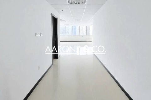 Снять в аренду офис в Бизнес-Бэе, Дубай: 87м², № 93009 - фото 8