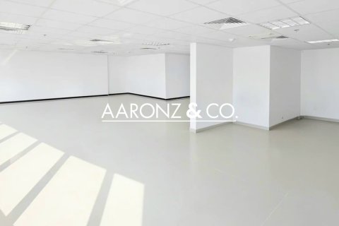 Снять в аренду офис в Бизнес-Бэе, Дубай: 87м², № 93009 - фото 6