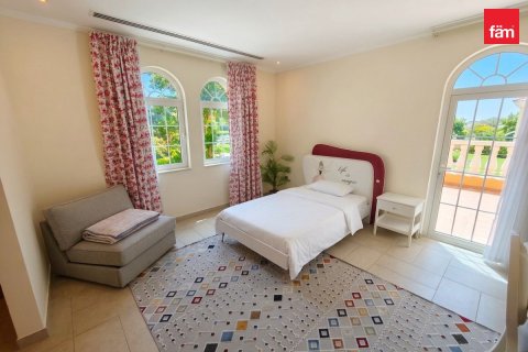 Villa in Jumeirah Park, Dubai 5 bedrooms, 694.3 sq.m. № 118462 - photo 19