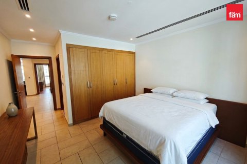 Villa in Jumeirah Park, Dubai 5 bedrooms, 694.3 sq.m. № 118462 - photo 15