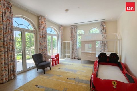 Villa in Jumeirah Park, Dubai 5 bedrooms, 694.3 sq.m. № 118462 - photo 20