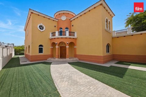 Villa in Jumeirah Park, Dubai 5 bedrooms, 694.3 sq.m. № 118462 - photo 23