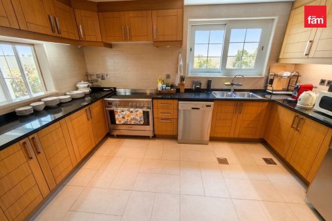 Villa in Jumeirah Park, Dubai 5 bedrooms, 694.3 sq.m. № 118462 - photo 3