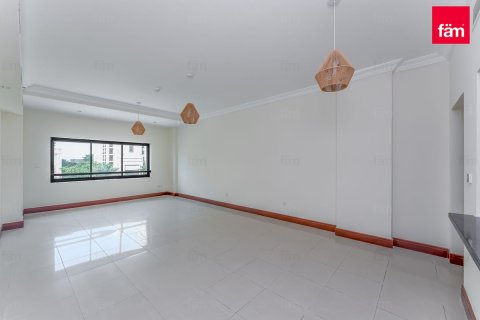 Apartment in Palm Jumeirah, Dubai 2 bedrooms, 175.4 sq.m. № 118464 - photo 2