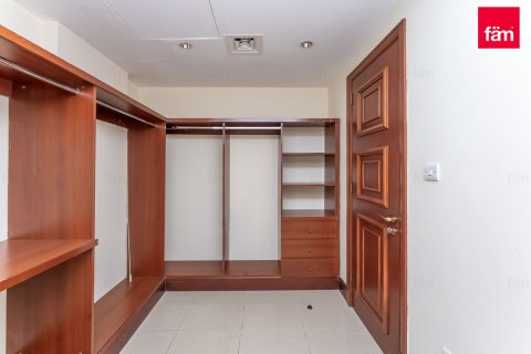 Apartment in Palm Jumeirah, Dubai 2 bedrooms, 175.4 sq.m. № 118464 - photo 8