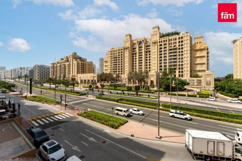 Apartment in Palm Jumeirah, Dubai 2 bedrooms, 175.4 sq.m. № 118464 - photo 12