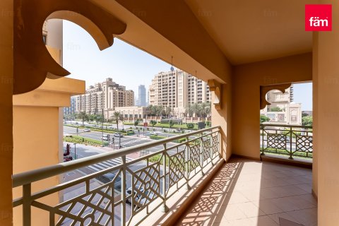 Apartment in Palm Jumeirah, Dubai 2 bedrooms, 175.4 sq.m. № 118464 - photo 10