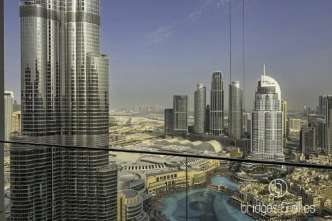 Снять в аренду квартиру в Даунтаун Дубай (Даунтаун Бурдж Дубай), Дубай: 4 спальни, 481м², № 83214 - фото 1