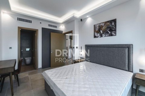 Apartment in Jumeirah Lake Towers, Dubai 1 bedroom, 89.09 sq.m. № 129226 - photo 6