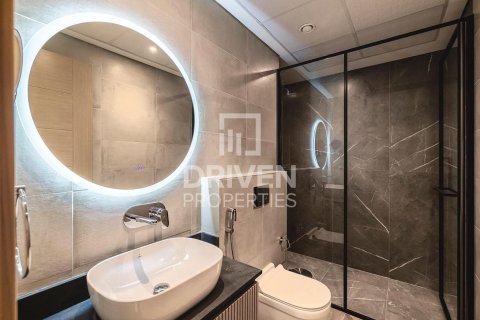 Apartment in Jumeirah Lake Towers, Dubai 1 bedroom, 89.09 sq.m. № 129226 - photo 7