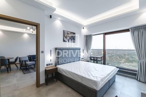 Apartment in Jumeirah Lake Towers, Dubai 1 bedroom, 89.09 sq.m. № 129226 - photo 5