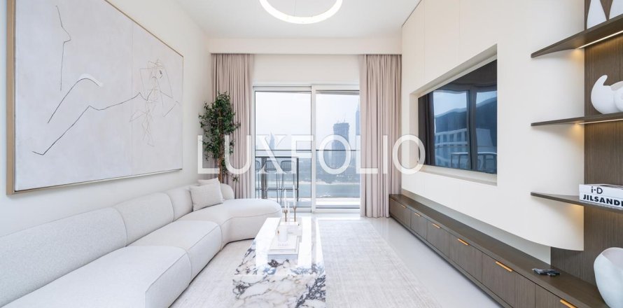 Apartment in EMAAR Beachfront, Dubai Harbour, Dubai 2 bedrooms, 123 sq.m. № 45960