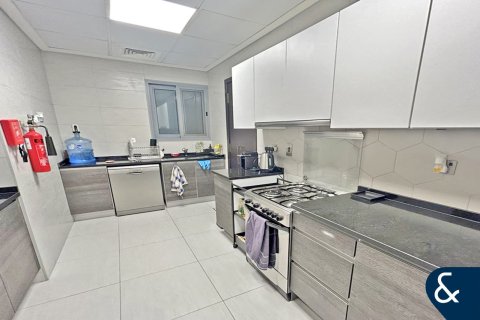 Apartment in Downtown Dubai (Downtown Burj Dubai), Dubai 1 bedroom, 99 sq.m. № 75736 - photo 10