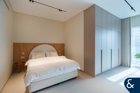 Apartment in Damac Heights, Dubai Marina, Dubai 2 bedrooms, 140 sq.m. № 75732 - photo 12