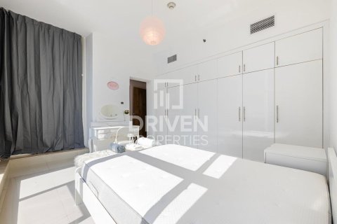Apartment in Dubai Marina, Dubai 2 bedrooms, 120.03 sq.m. № 128224 - photo 8