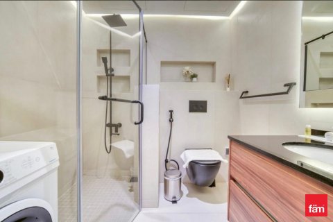 Apartment in Dubai Marina, Dubai 1 bedroom, 62.6 sq.m. № 95731 - photo 17