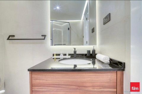 Apartment in Dubai Marina, Dubai 1 bedroom, 62.6 sq.m. № 95731 - photo 16